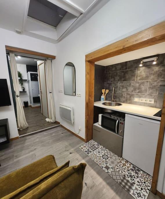 La Petite Loge De L'Ile Daire Nantes Dış mekan fotoğraf
